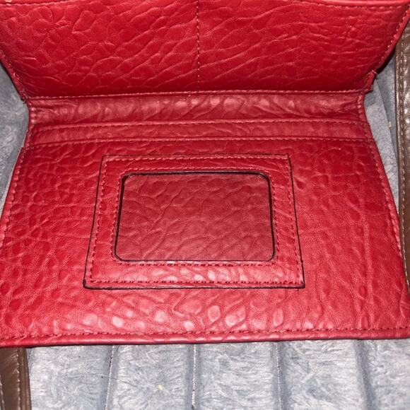 Red and Brown Rosetta Leather Crossbody Bag - Picture 8 of 12